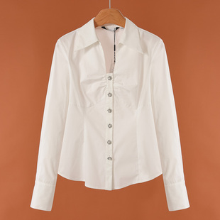 翻边深V领珍珠扣收腰纯色含棉衬衫 499 春装 序 539 30%锦纶