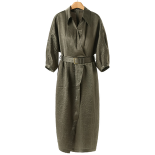 迪春装 梦 翻边V领肌理感轻奢连衣裙978 100醋纤 1399