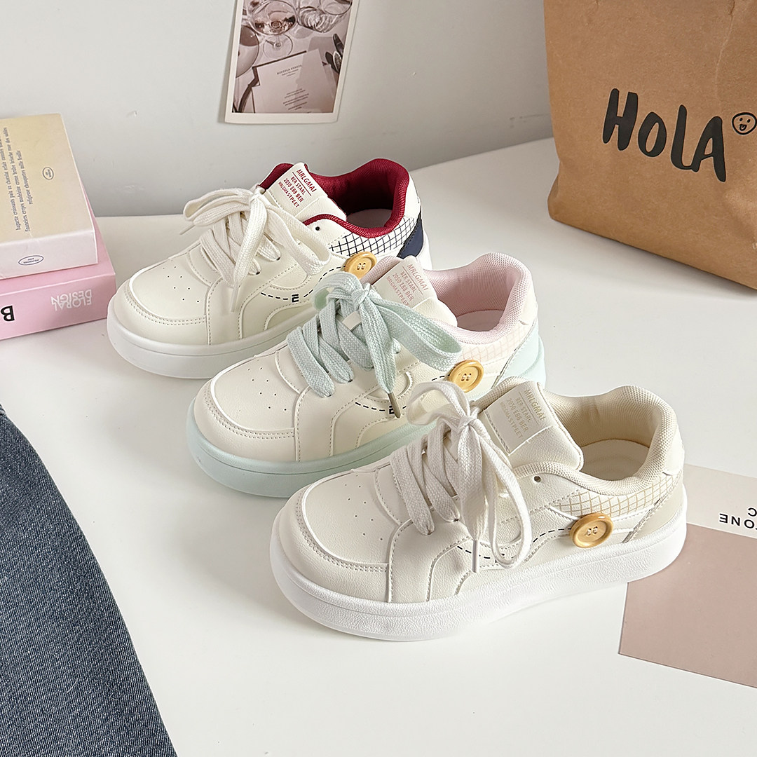 女童鞋子春季2026新款中大童透气软底小白鞋初中学生百搭休闲板鞋