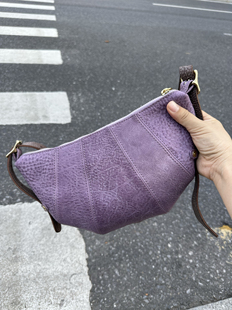 独行野兽原创设计复古牛角包拼接斜挎饺子包小众