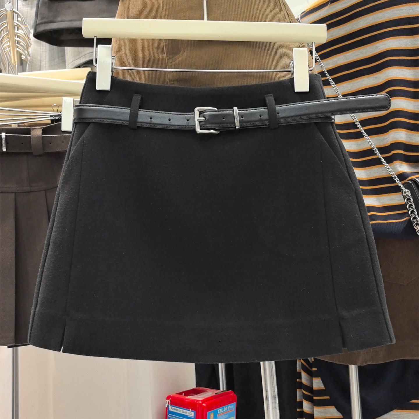 XIBEIERXIXI高腰短裙女2025秋冬前开叉A字包臀裙防走光显瘦半身裙,女装/女士精品,半身裙,淘宝优惠券,粉丝福利购,淘宝优惠卷