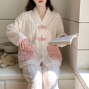 加绒加厚甜美可爱法兰绒家居服套装 2025新款 珊瑚绒睡衣女士秋冬季