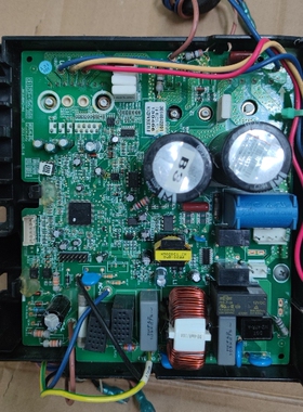 适用格力空调外机变频电器盒3014842201主板 W8423CA 02613333