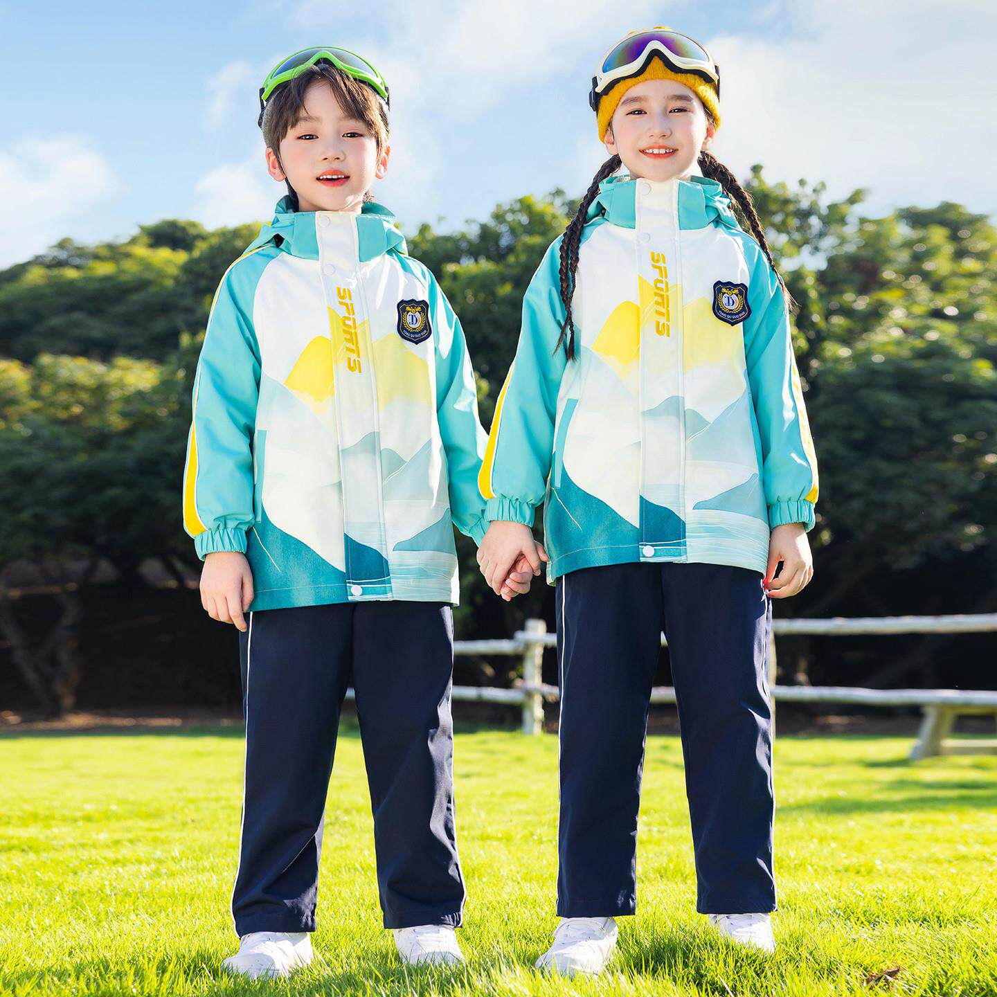 幼儿园服秋冬款冲锋衣班服小学生