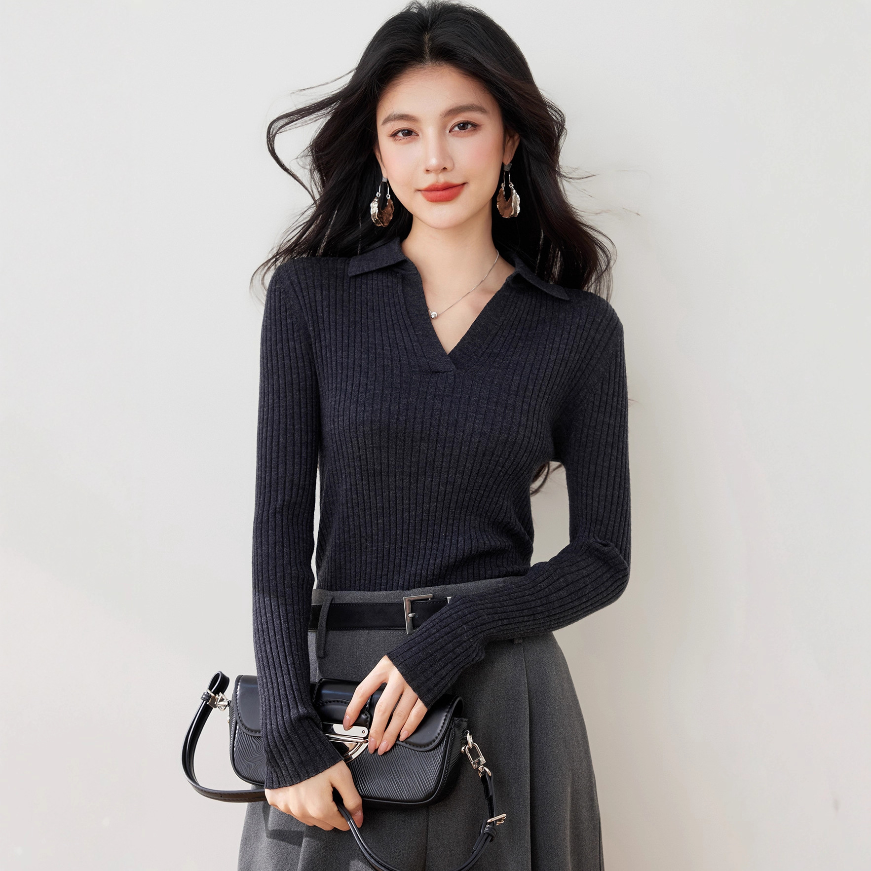 法式气质白色polo领长袖针织打底衫女秋季修身内搭高级感翻领上衣