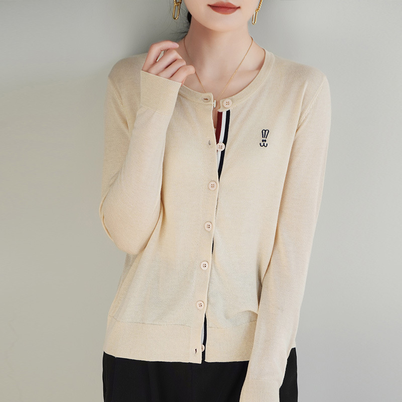 2025春秋新款圆领羊毛针织开衫女宽松百搭毛衣简约显瘦外套上衣