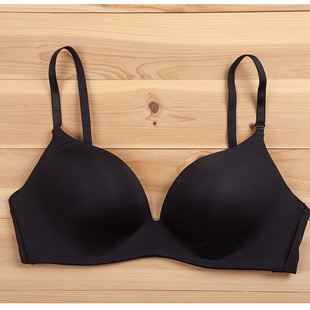 N473简约纯色光面定型上薄下厚模杯内衣舒适无钢圈黑色文胸36 80E
