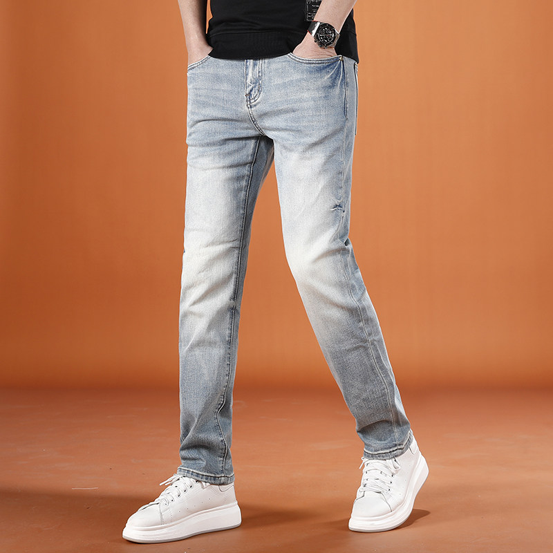 浅蓝色修身直筒牛仔裤男2026新款春季潮流百搭简约时尚男士长裤子