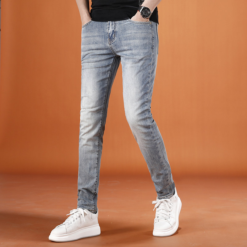 牛仔裤男款2026新款潮流百搭简约时尚男士长裤修身小脚裤夏季薄款
