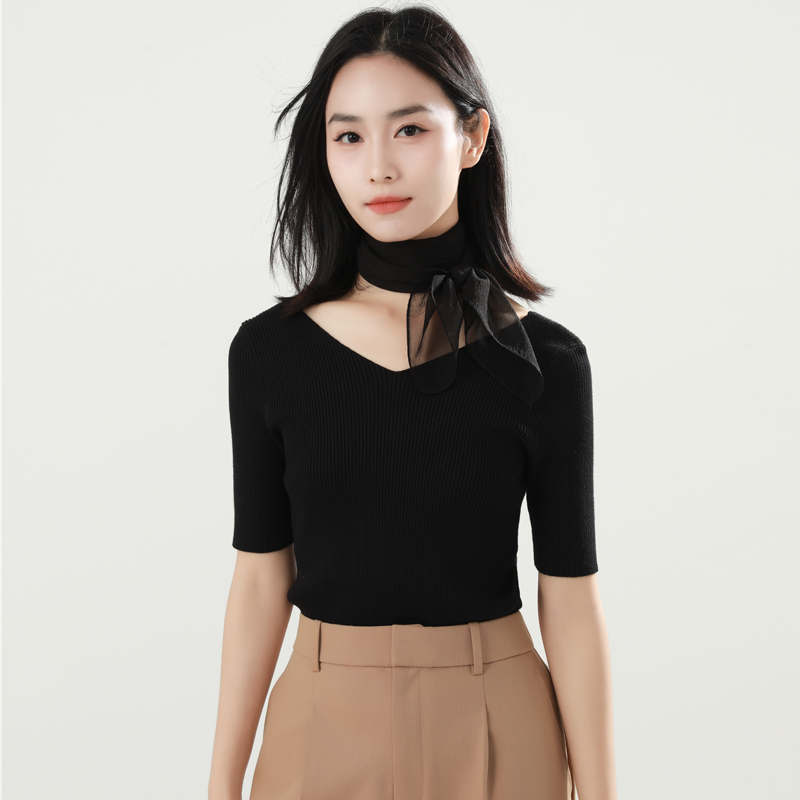 黑色高级感真丝方巾2025新款丝绸围巾薄款飘逸100%桑蚕丝丝巾护颈