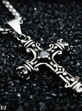 黑宝石十字架钛钢朋克风吊坠项链