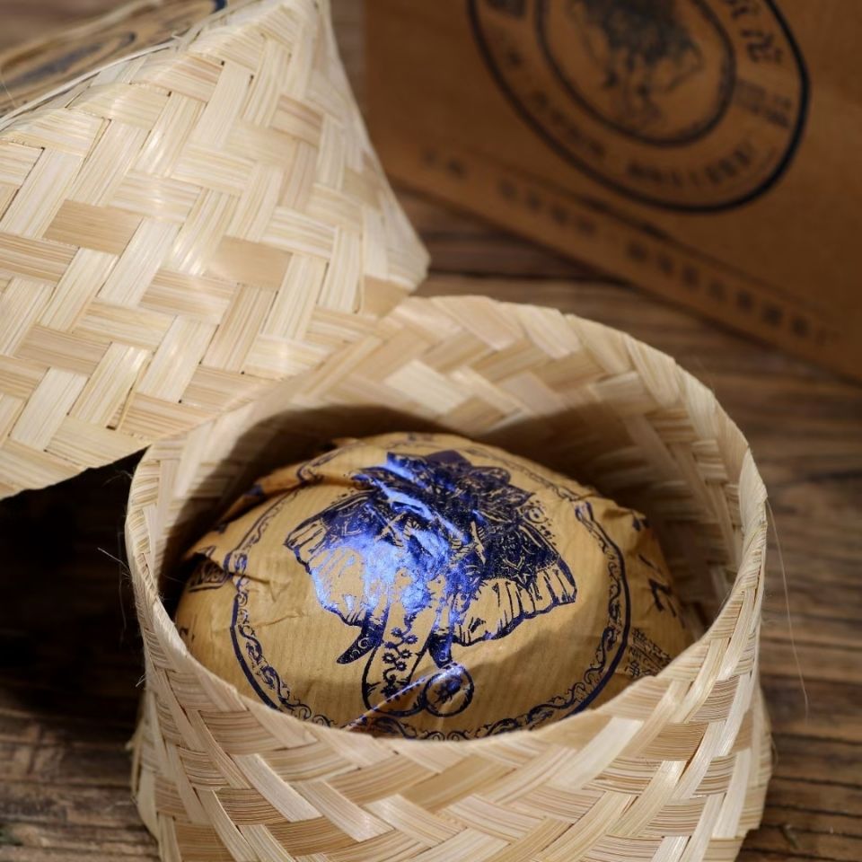 2021班章吉象贡沱500克 好茶是会说话的 纯正班章味 两盒配手提袋