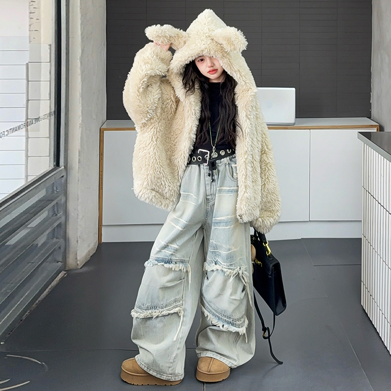 女童秋冬外套2025新款女大童冬季毛毛衣儿童保暖加绒加厚连帽上衣