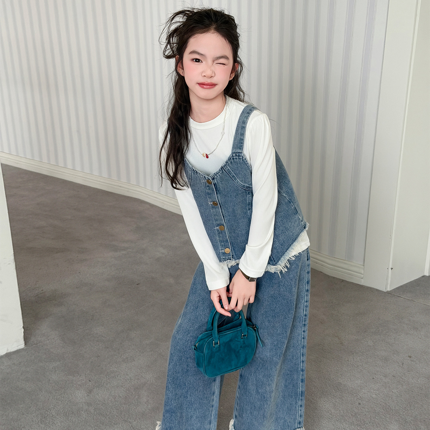 【热销1000+】女童春秋牛仔套装