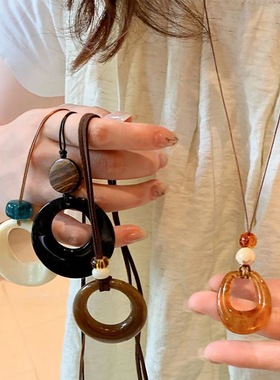 进口大号奶油色圈圈树脂项链女复古民族风长款设计颈链新中式小