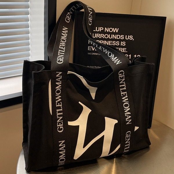 进口泰国Gentle Woman大字母印花帆布包包2023新款托特休闲手提