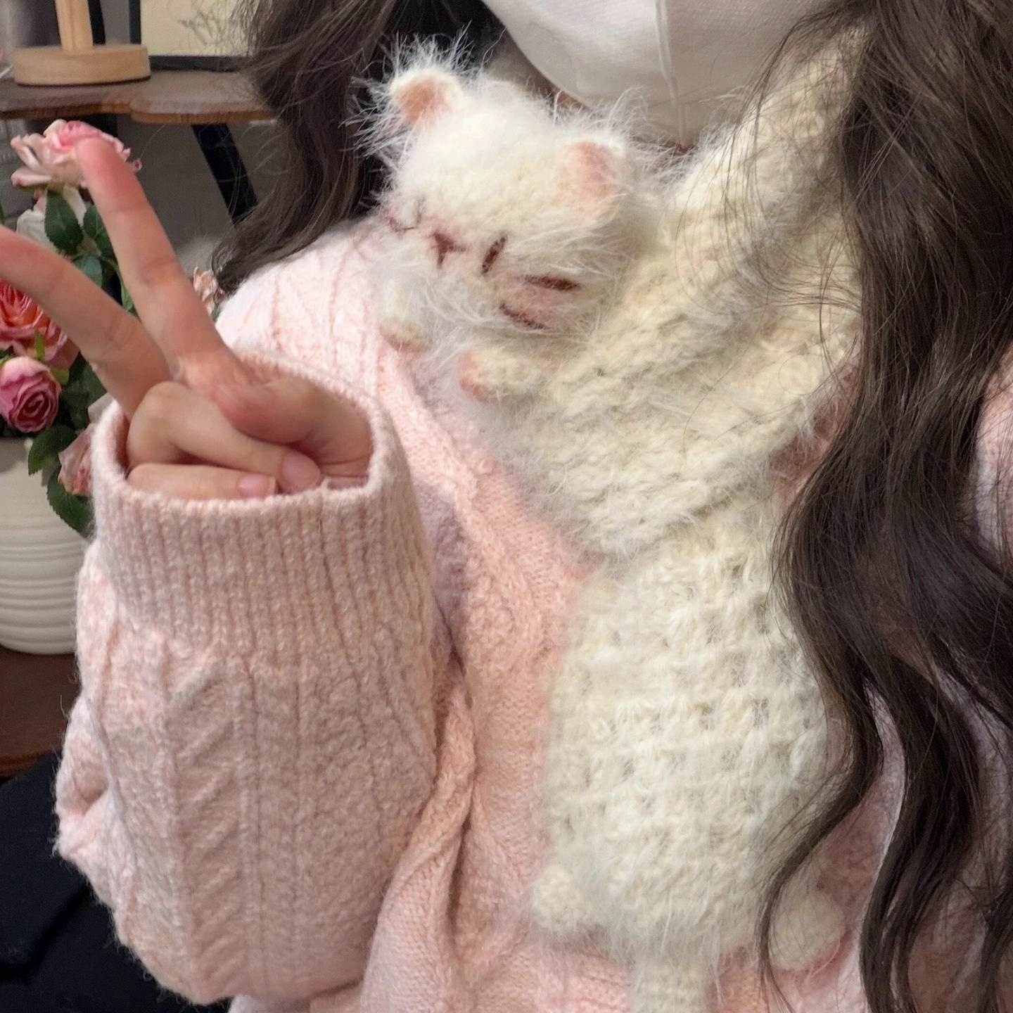 暹罗猫围巾女毛线手工编织雪花纱钩针diy可爱保暖围脖送朋友礼物