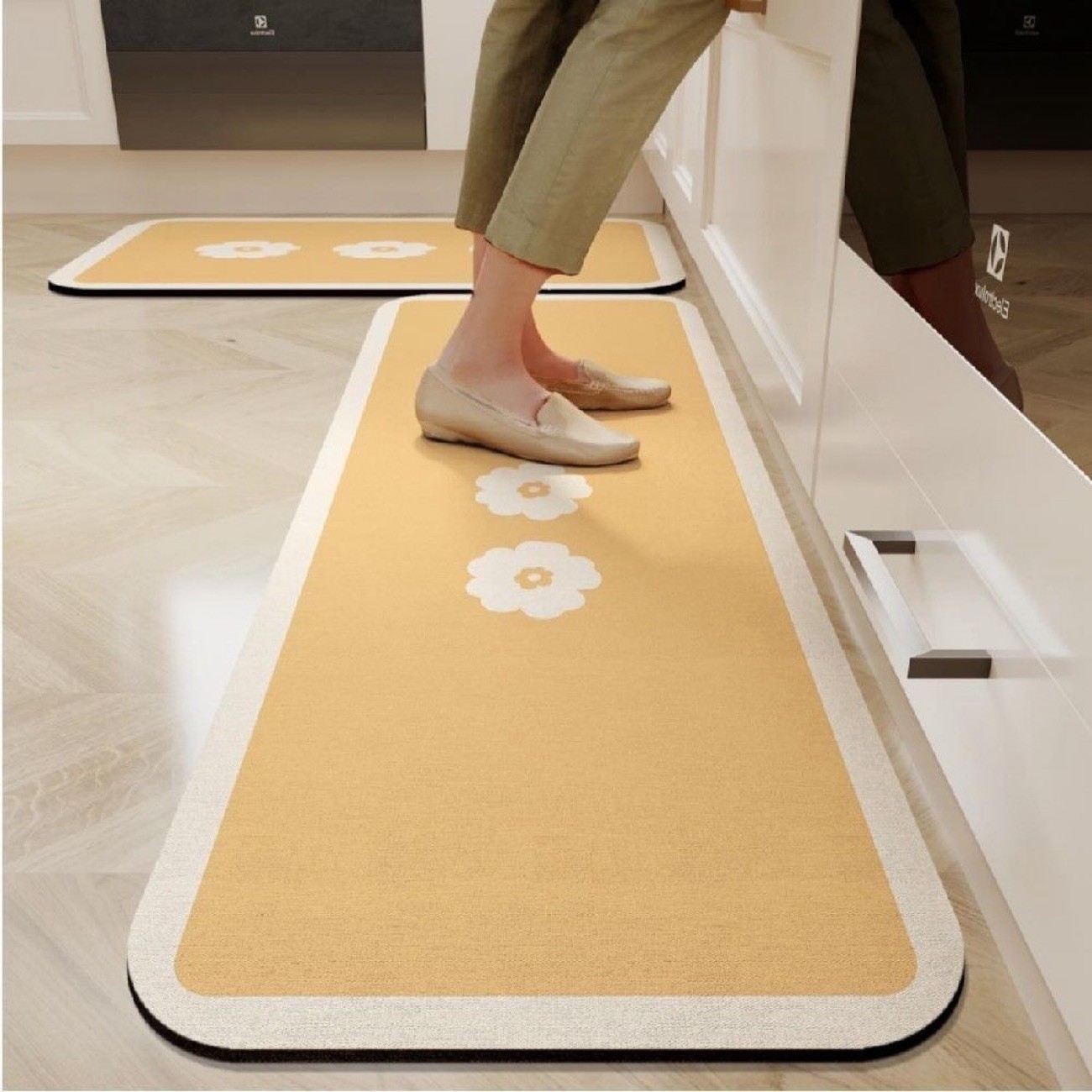 厨房专用硅藻泥地垫免洗防水防滑脚垫卫生间门口地毯长条吸水垫子