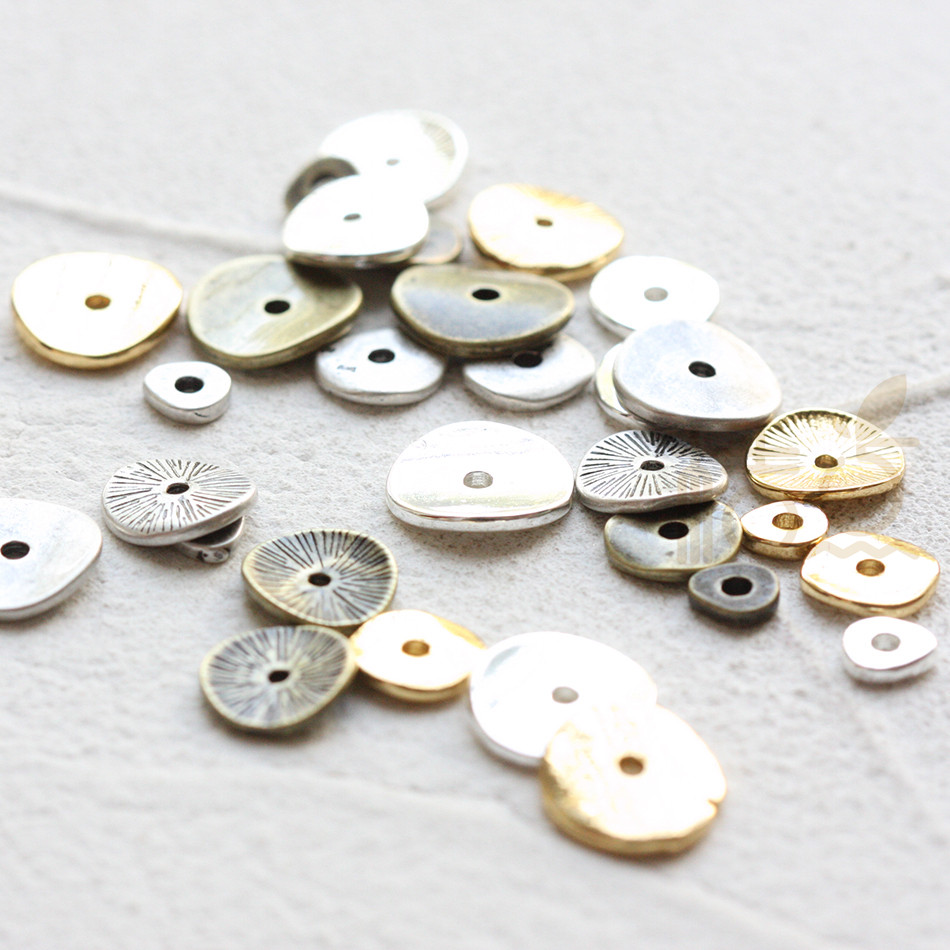 DIY饰品铸造铜配件镀厚金银古色碟片中孔隔珠隔片不规则(4682C)