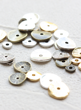 DIY饰品铸造铜配件镀厚金银古色碟片中孔隔珠隔片不规则(4682C)