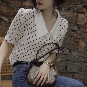 2023年夏季新款翻领甜美波点印花短袖衬衫女白搭通勤T恤