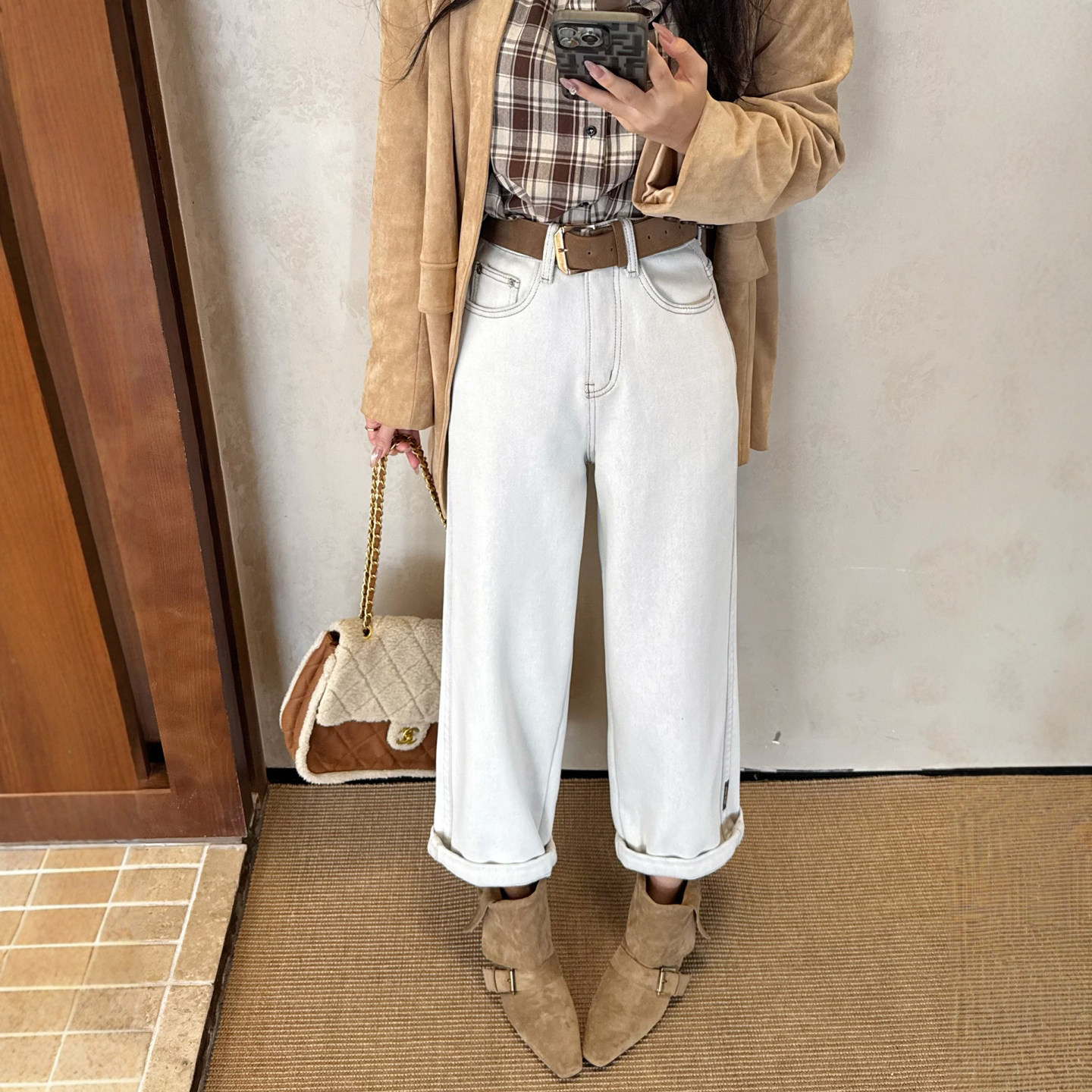 秋冬新款米灰色加绒加厚阔腿牛仔裤女宽松高腰保暖显瘦九分直筒裤