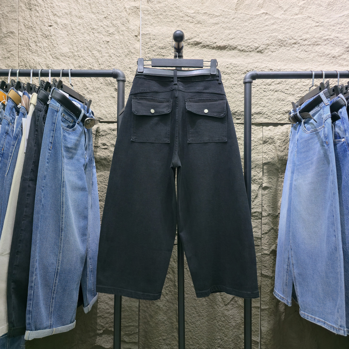 黑色牛仔弯刀裤女春季新款宽松显瘦高腰八分小个子直筒阔腿休闲裤