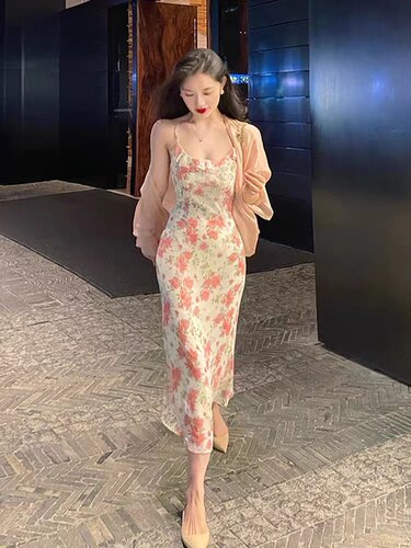 大码女装2023高级感吊带裙