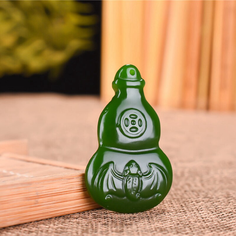 新疆和田玉碧玉葫芦玉坠菠菜绿吊坠福在眼前挂件蝙蝠玉钱玉牌男女