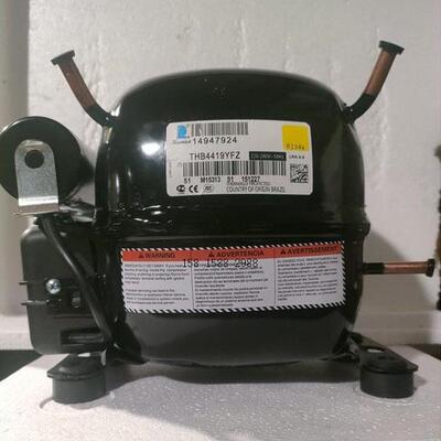 全新冷库泰康制冷压缩机THB4422YTHB4419YWZ空调制冷