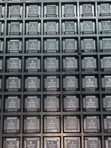 LC4032V-75TN48C-10I LC4032V TQFP48 全新原装 现货库存  测试好 - 封面