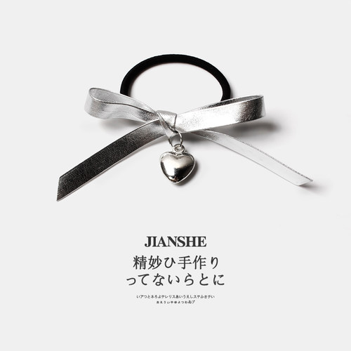 Fever同款银色爱心蝴蝶结发绳女