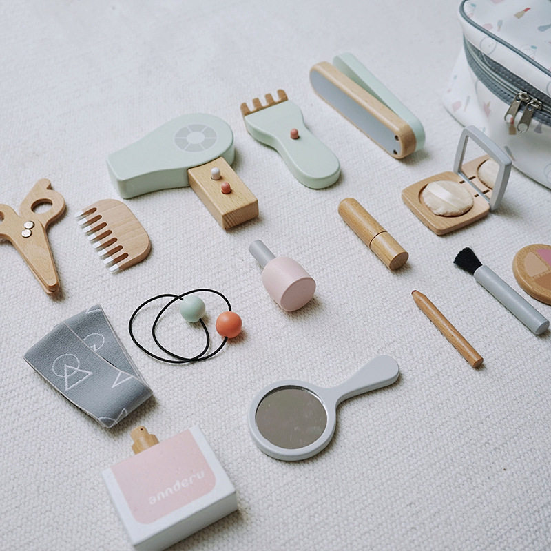 木制儿童过家家彩妆妆趣味理发包玩具仿真梳子吹风机木质玩具,玩具/童车/益智/积木/模型,过家家玩具,淘宝优惠券,粉丝福利购,淘宝优惠卷