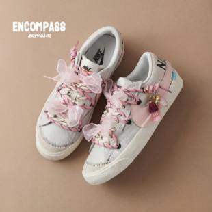 耐克Blazer 女 Remake 带 ENCOMPASS 粉色系草莓挂饰解构双鞋 NIKE