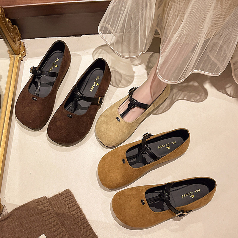 软底圆头玛丽珍鞋女款2026新款春季复古晚晚鞋配裙子平底浅口单鞋