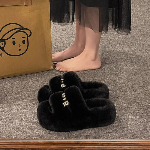 韩版百搭毛茸茸暖冬棉拖鞋