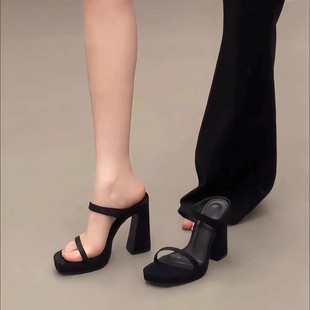 防水台粗跟一字拖绝美凉鞋 女拖鞋 拖夏 黑色走秀高跟鞋 显腿长系列