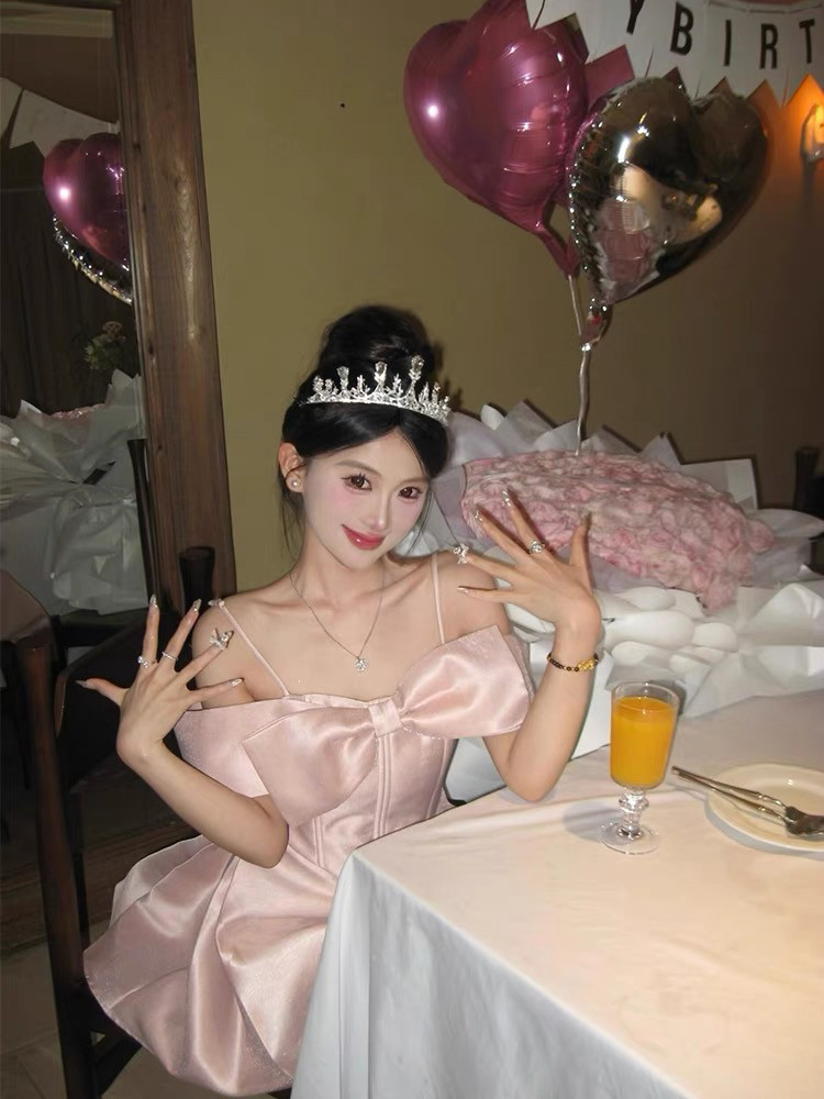 小晚礼服裙公主蓬蓬裙成人礼高端轻奢小众粉色生日小礼服名媛裙子