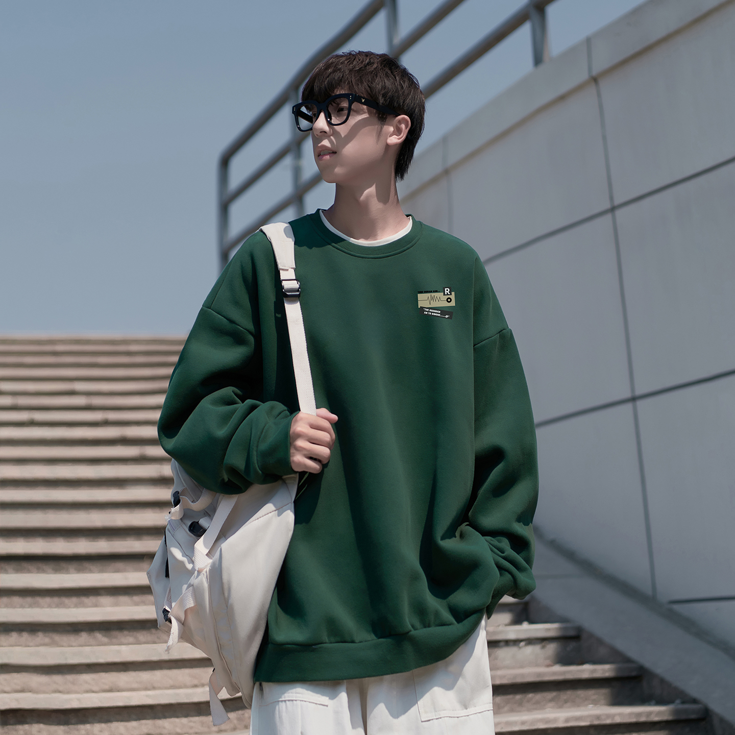 绿色