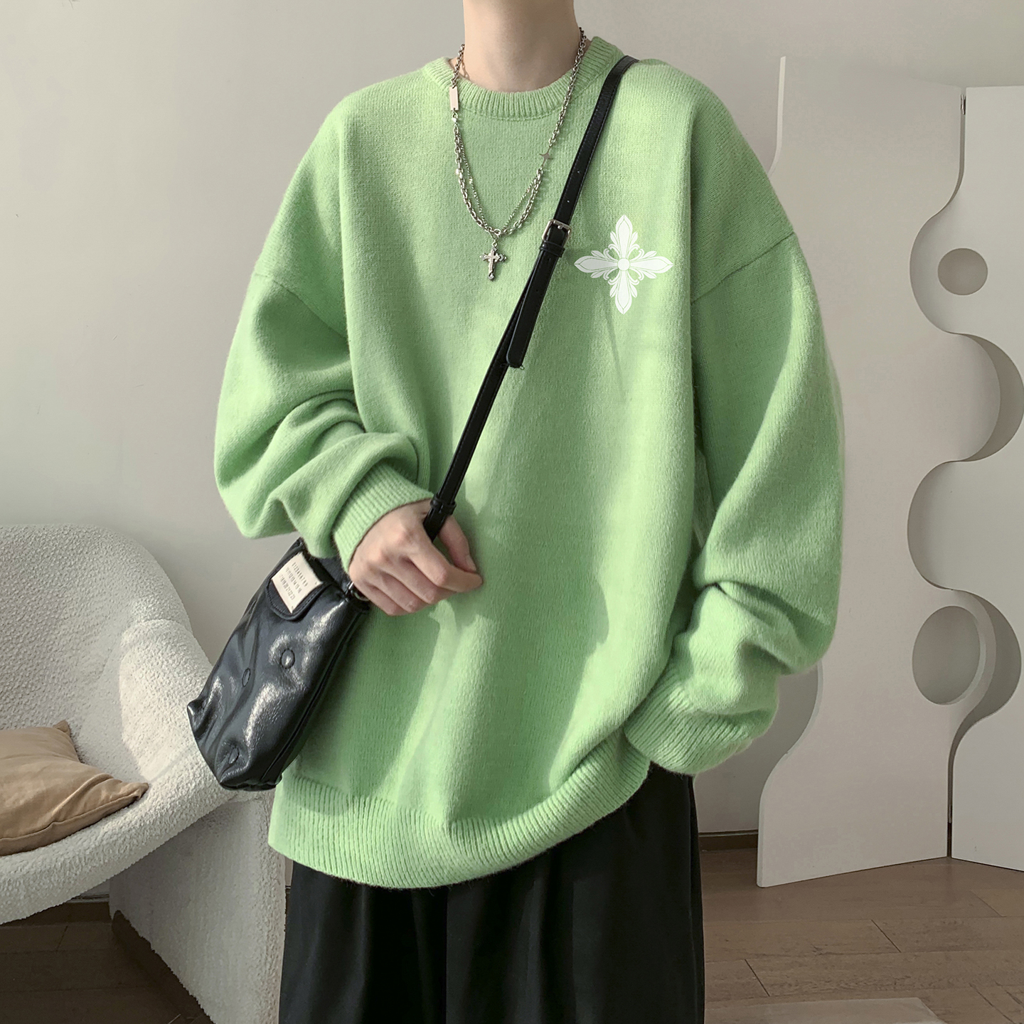 浅绿色