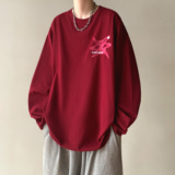 酒红色