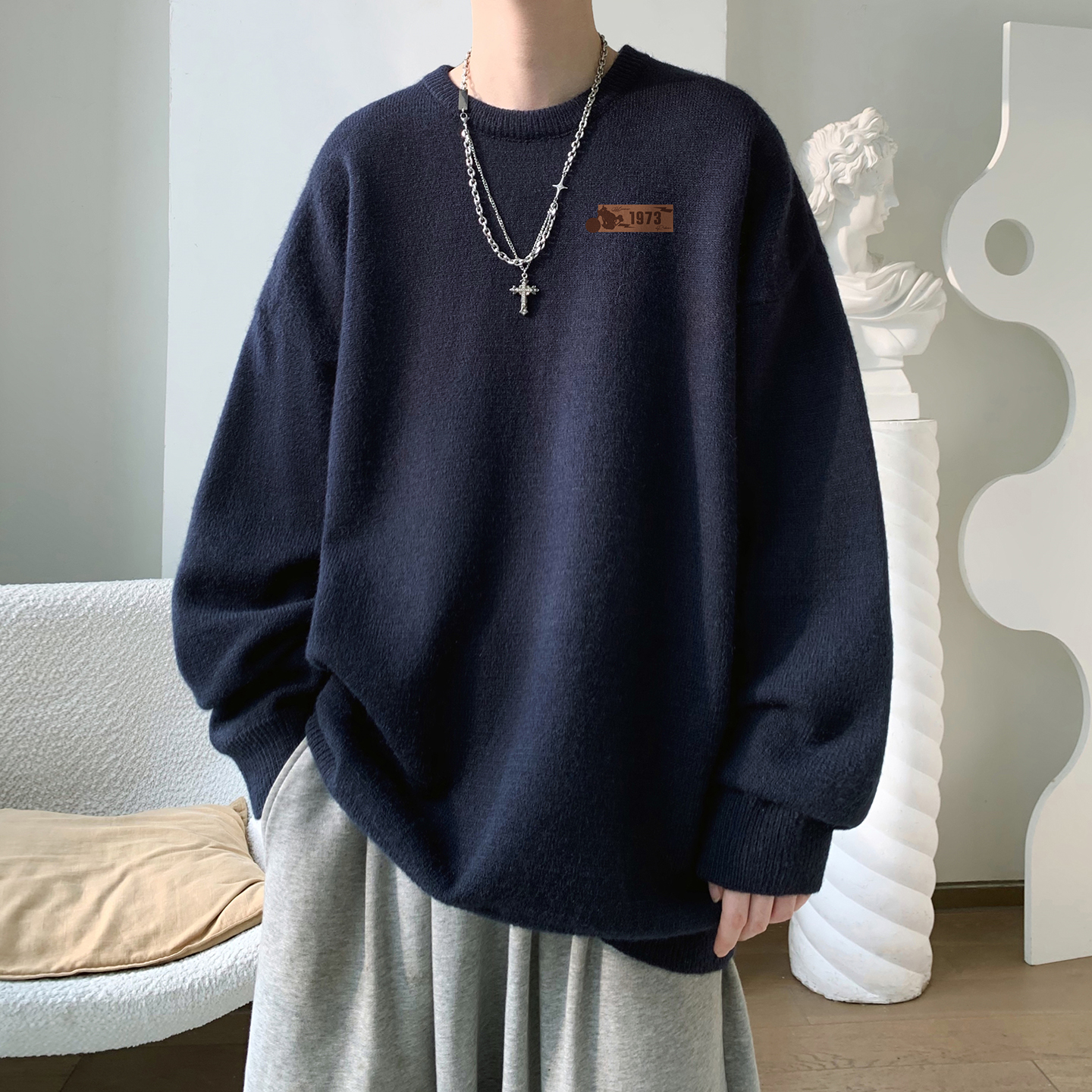 藏青色