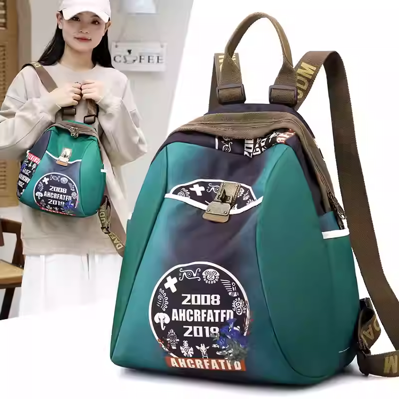新款女士双肩包百搭简约旅行潮流大容量背包休闲多功能设计感书包
