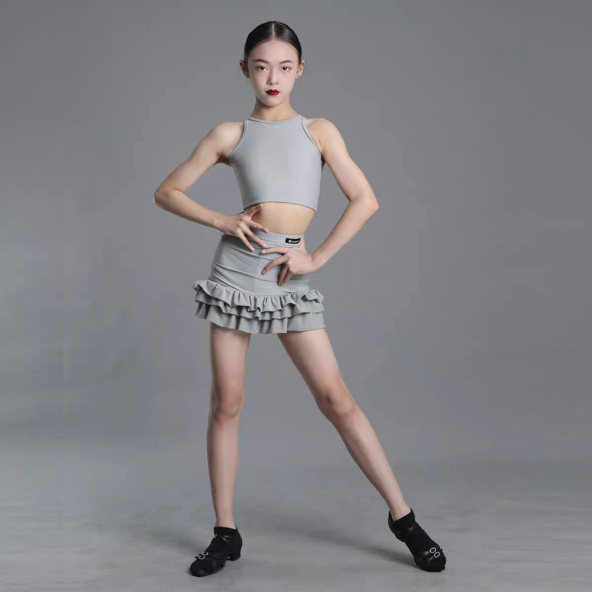 YSX云舒袖|儿童拉丁舞蹈练功服灰色软纱花边背心包臀裙含底裤套装