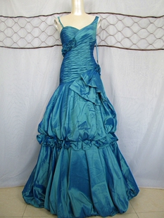 魅惑实拍法国原单重工塔夫绸钉珠吊带晚礼服宴会连衣裙孤品样衣