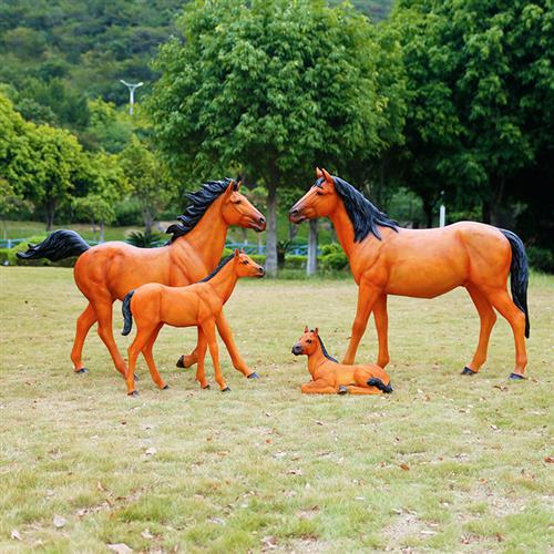 玻璃钢大型马雕塑仿真白马户外庭院草坪花园商场美陈园林景观装饰