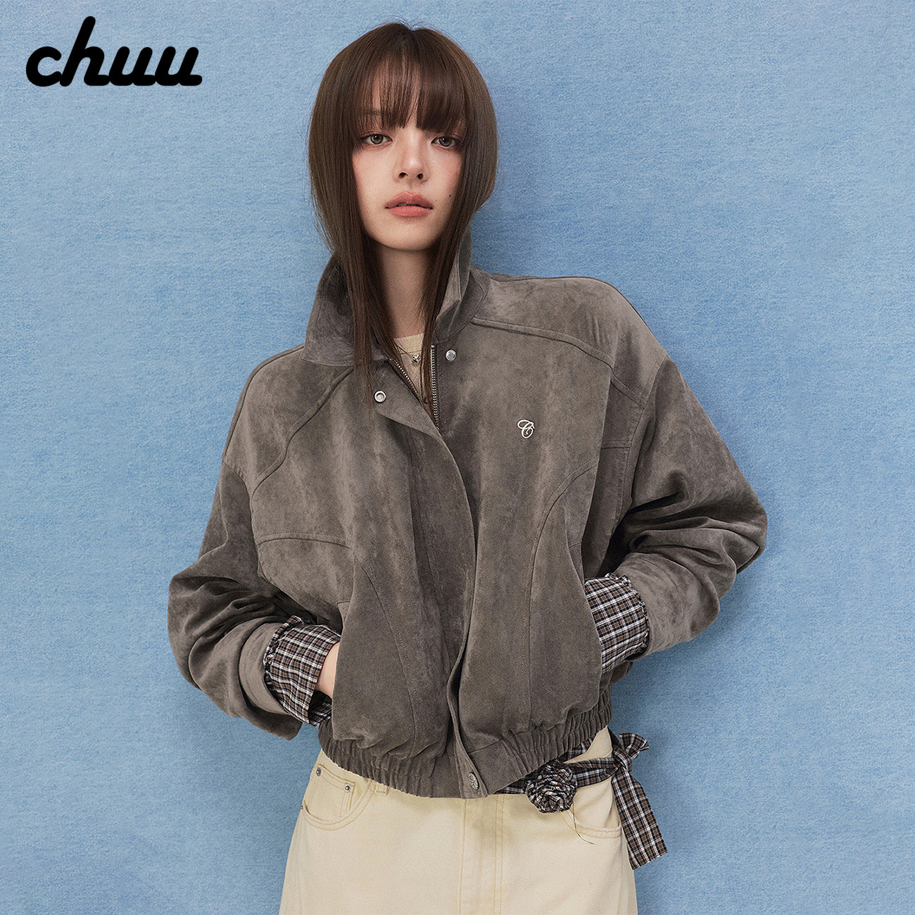 【林思意同款】CHUU仿麂皮外套女2026秋新品字母刺绣翻领长袖夹克