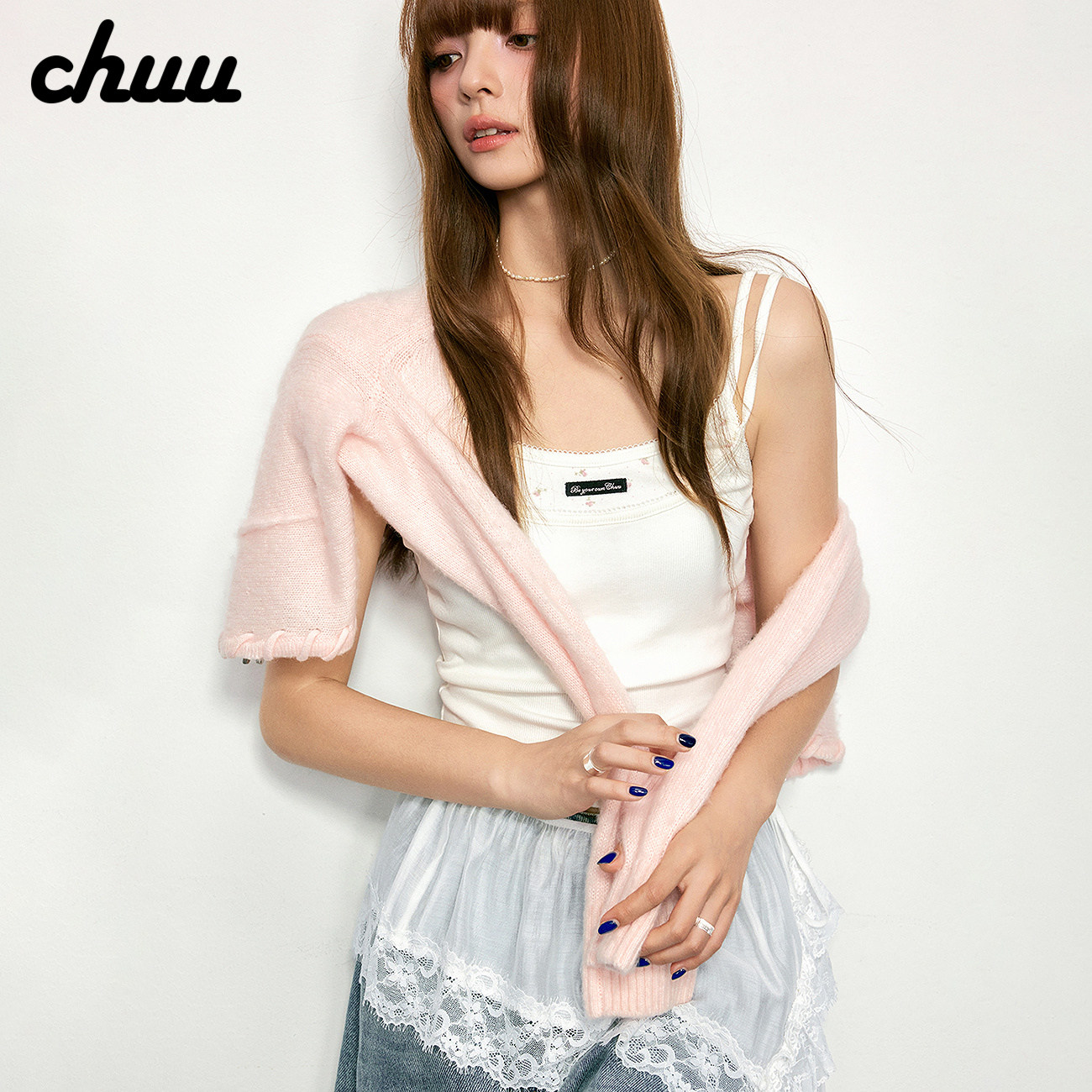 CHUU假两件背心女2026年冬季新品字母标碎花拼接花边修身显瘦吊带