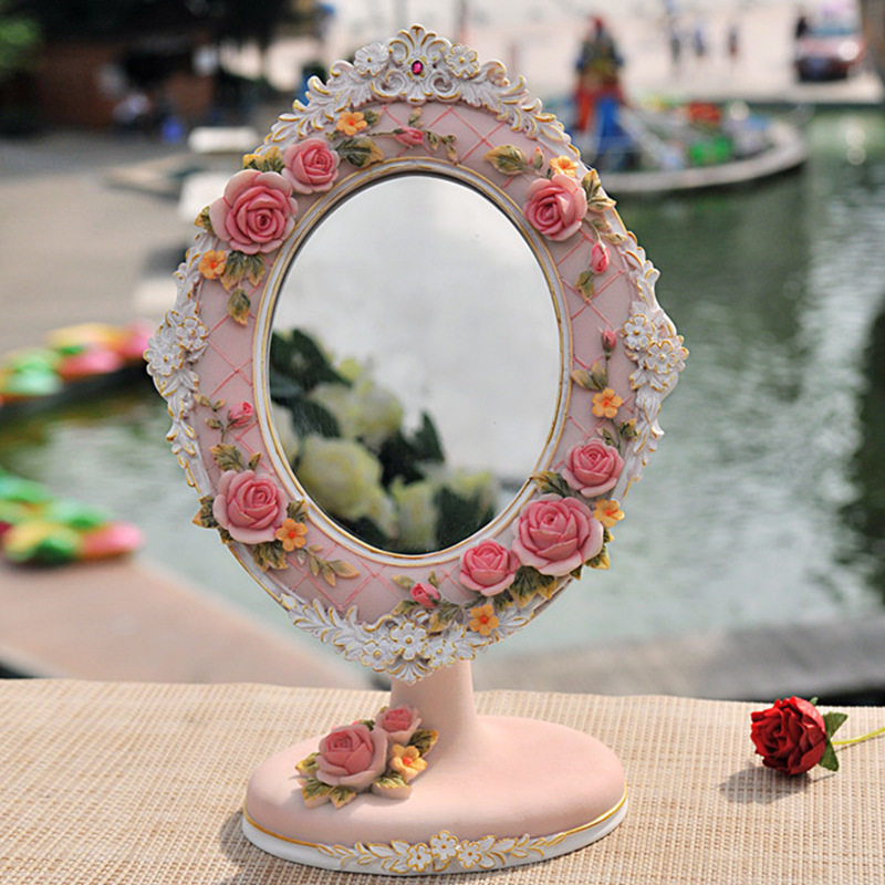 复古镜子公主化妆镜桌面便携双面镜学生宿舍可旋转欧式梳妆镜台式