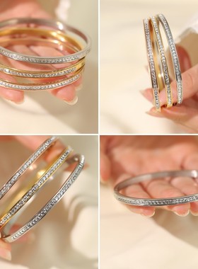 不掉色满天星钛钢手镯女时尚简约满钻钉子手环小众百搭高级